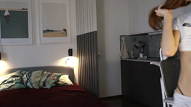 Snapshot of soguesswhat chatting on October 2025 01:33:02 PM soguesswhat online show from October 2025 01:33:02 PM