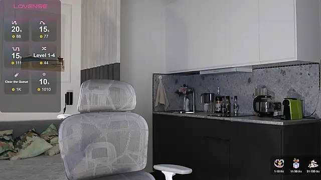 Snapshot of soguesswhat chatting on November 2025 01:11:02 PM soguesswhat online show from November 2025 01:11:02 PM