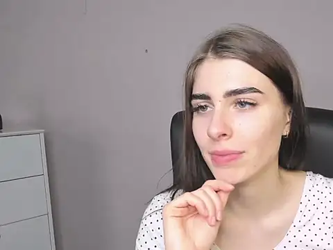 dreamPIA online show from September 2025 01:35:02 PM