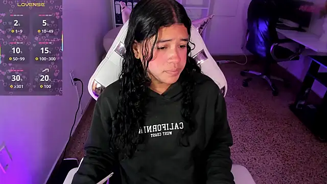 Ivy nt online show from October 2025 07:00:01 PM