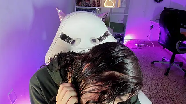 Ivy nt online show from December 2025 12:32:02 PM