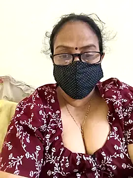 Snapshot of heera-rani chatting on May 2026 06:54:02 AM heera-rani online show from May 2026 06:54:02 AM