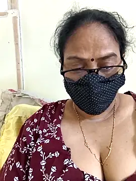 Snapshot of heera-rani chatting on May 2026 10:58:01 AM heera-rani online show from May 2026 10:58:01 AM