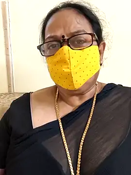 Snapshot of heera-rani chatting on June 2026 10:50:02 AM heera-rani online show from June 2026 10:50:02 AM