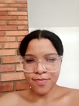 Snapshot of VictoriDior chatting on September 2025 03:44:02 PM VictoriDior online show from September 2025 03:44:02 PM