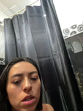 Snapshot of canelleGarces chatting on July 2026 07:39:01 PM canelleGarces online show from July 2026 07:39:01 PM