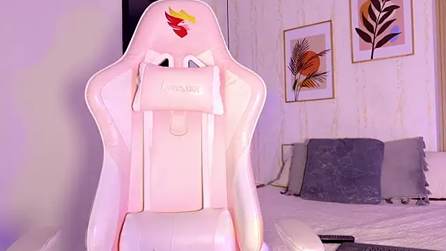 Ayleen Dunkan online show from September 2025 12:17:02 PM