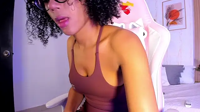 Ayleen Dunkan online show from October 2025 12:39:02 PM