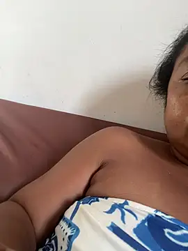 Kamilinha2 online show from February 2026 09:29:02 AM