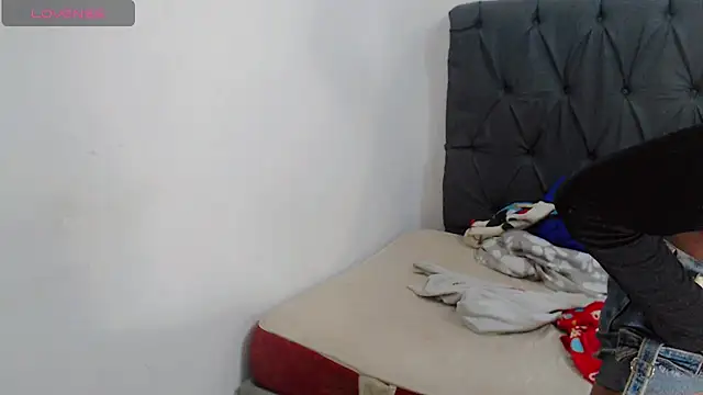 Snapshot of deborahotts chatting on October 2025 02:14:01 PM deborahotts online show from October 2025 02:14:01 PM