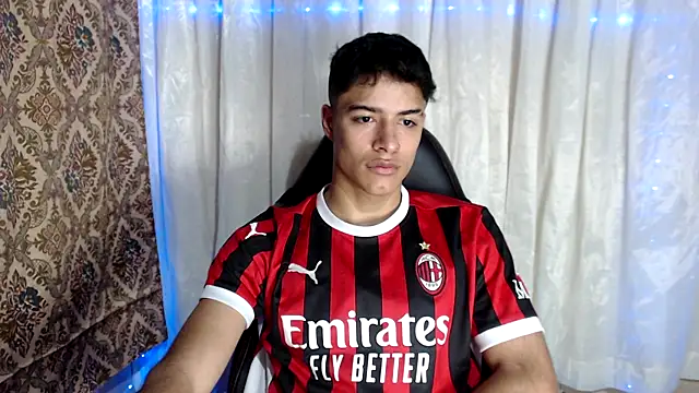 jacobbiker online show from November 2025 06:23:01 AM