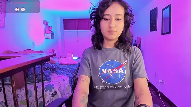 atenea dragon   online show from September 2025 08:30:01 PM