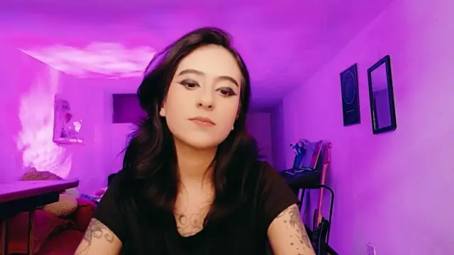 atenea dragon   online show from January 2026 10:23:01 PM