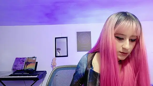 atenea dragon   online show from February 2026 08:29:02 PM