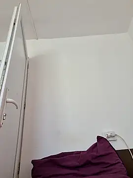 Vera Elle online show from April 2026 06:52:01 AM