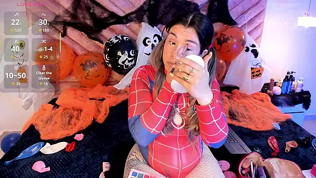 Zoe Vg online show from October 2025 06:29:02 PM