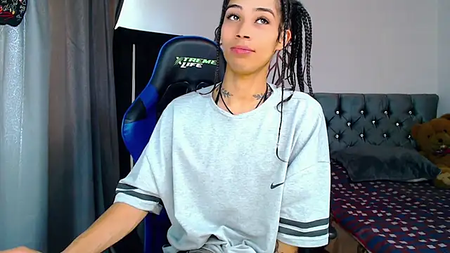 Sweet-Cris online show from September 2025 03:03:01 PM