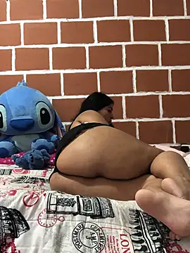 Rachellcooperrr online show from March 2026 08:31:01 PM