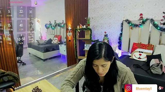 BLUE TAY1 online show from December 2025 11:04:02 AM