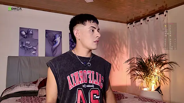 tivendann online show from December 2025 05:14:02 AM