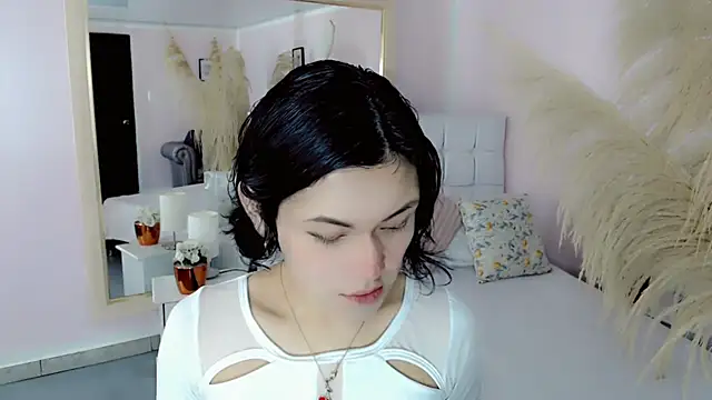 nathalialoes1 online show from January 2026 07:16:02 PM