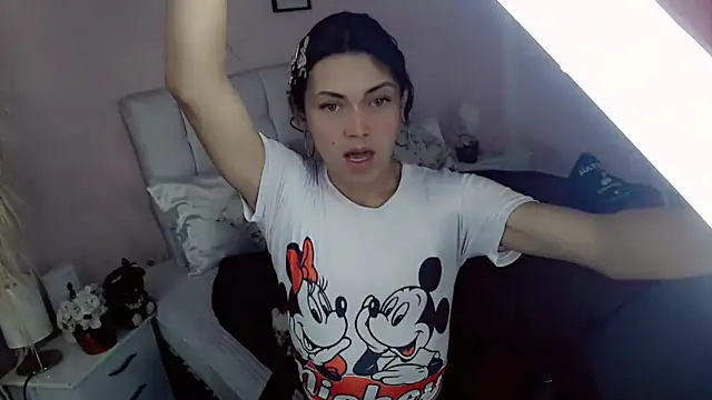 nathalialoes1 online show from January 2026 06:57:02 PM