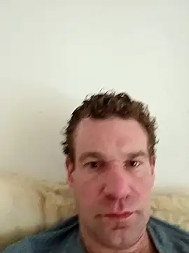BigD1ckDan86 online show from April 2026 05:08:02 PM