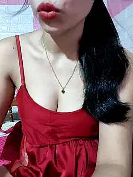 Snapshot of Ingrid428 chatting on May 2026 03:18:02 PM Ingrid428 online show from May 2026 03:18:02 PM