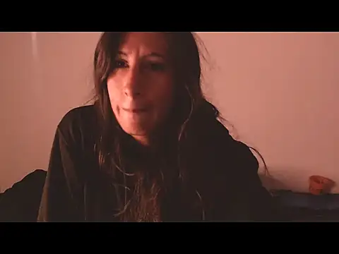 Snapshot of NathaSlave chatting on December 2025 05:59:01 AM NathaSlave online show from December 2025 05:59:01 AM