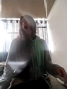 Snapshot of NathaSlave chatting on December 2025 06:48:01 PM NathaSlave online show from December 2025 06:48:01 PM