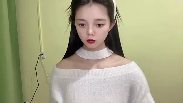 Nicole-13 online show from November 2025 12:05:02 PM