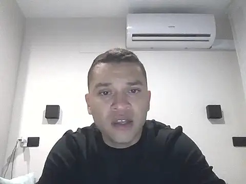 Snapshot of Krono_dikaprio_ chatting on March 2026 12:39:02 AM Krono dikaprio online show from March 2026 12:39:02 AM