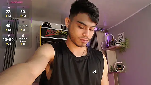 Bastian MCcormick online show from October 2025 12:26:01 PM