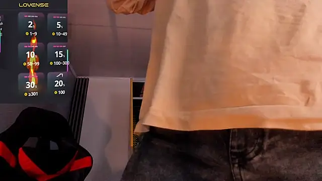 Bastian MCcormick online show from October 2025 01:01:01 PM