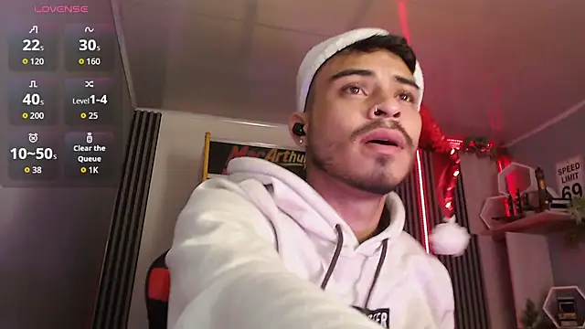 Bastian MCcormick online show from December 2025 12:23:02 PM