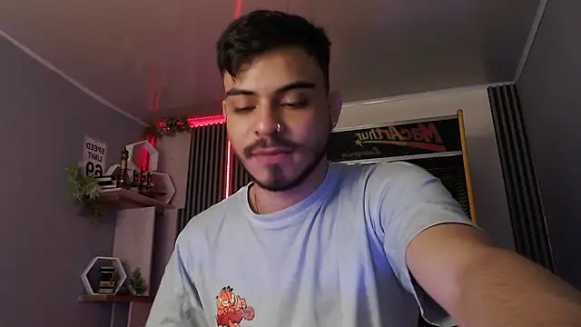 Snapshot of Bastian_MCcormick chatting on January 2026 11:58:01 AM Bastian MCcormick online show from January 2026 11:58:01 AM