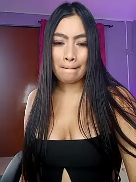 LunaaRosse online show from October 2025 02:19:01 AM