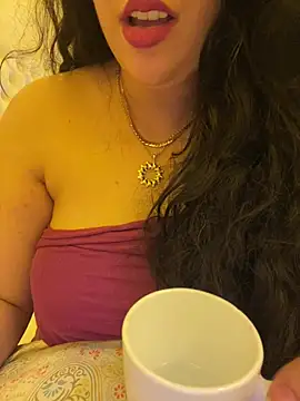 Snapshot of Bold-arabic-vibes chatting on June 2026 07:01:01 PM Bold-arabic-vibes online show from June 2026 07:01:01 PM