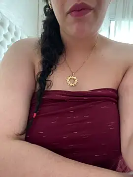 Snapshot of Bold-arabic-vibes chatting on July 2026 02:04:01 PM Bold-arabic-vibes online show from July 2026 02:04:01 PM