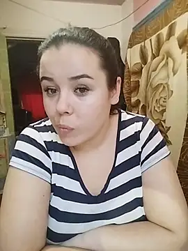 CutieMarine online show from December 2025 01:18:02 PM