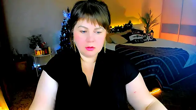 CrystaalStaar online show from December 2025 07:53:02 PM