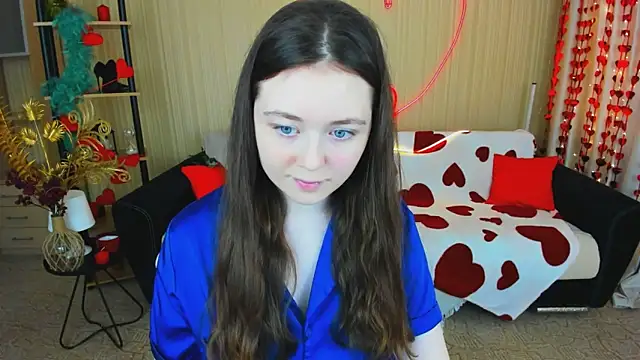 AlluringLookk online show from February 2026 09:43:02 AM