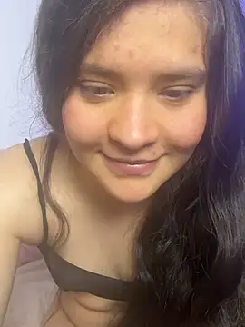 Emilyybennet  online show from November 2025 02:45:01 AM