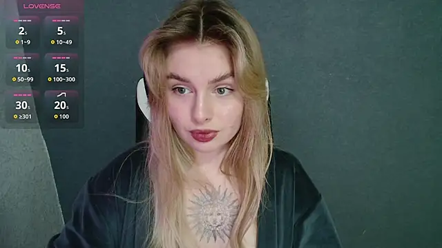 AngelicaHollywood online show from October 2025 06:57:02 PM