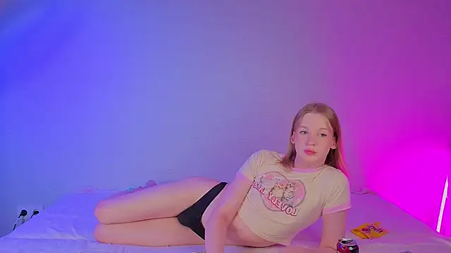 Olivia-Pink online show from March 2026 04:35:01 PM