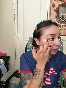 Snapshot of CharmingMaddie chatting on February 2026 05:36:02 PM CharmingMaddie online show from February 2026 05:36:02 PM