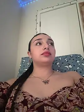 Snapshot of CharmingMaddie chatting on March 2026 10:23:01 PM CharmingMaddie online show from March 2026 10:23:01 PM