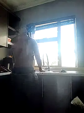 Snapshot of Thabo1004 chatting on February 2026 02:43:02 PM Thabo1004 online show from February 2026 02:43:02 PM