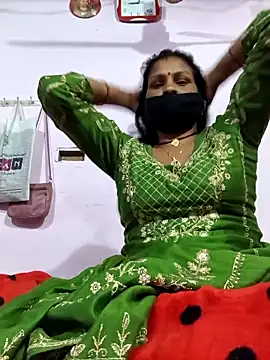 Snapshot of Love-pari077 chatting on February 2026 03:31:02 PM Love-pari077 online show from February 2026 03:31:02 PM