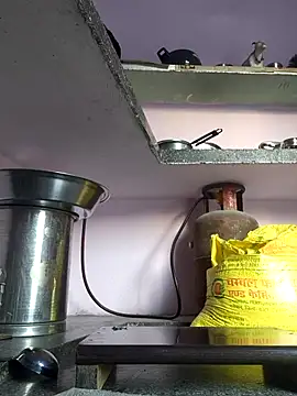 Snapshot of Love-pari077 chatting on February 2026 02:01:02 AM Love-pari077 online show from February 2026 02:01:02 AM